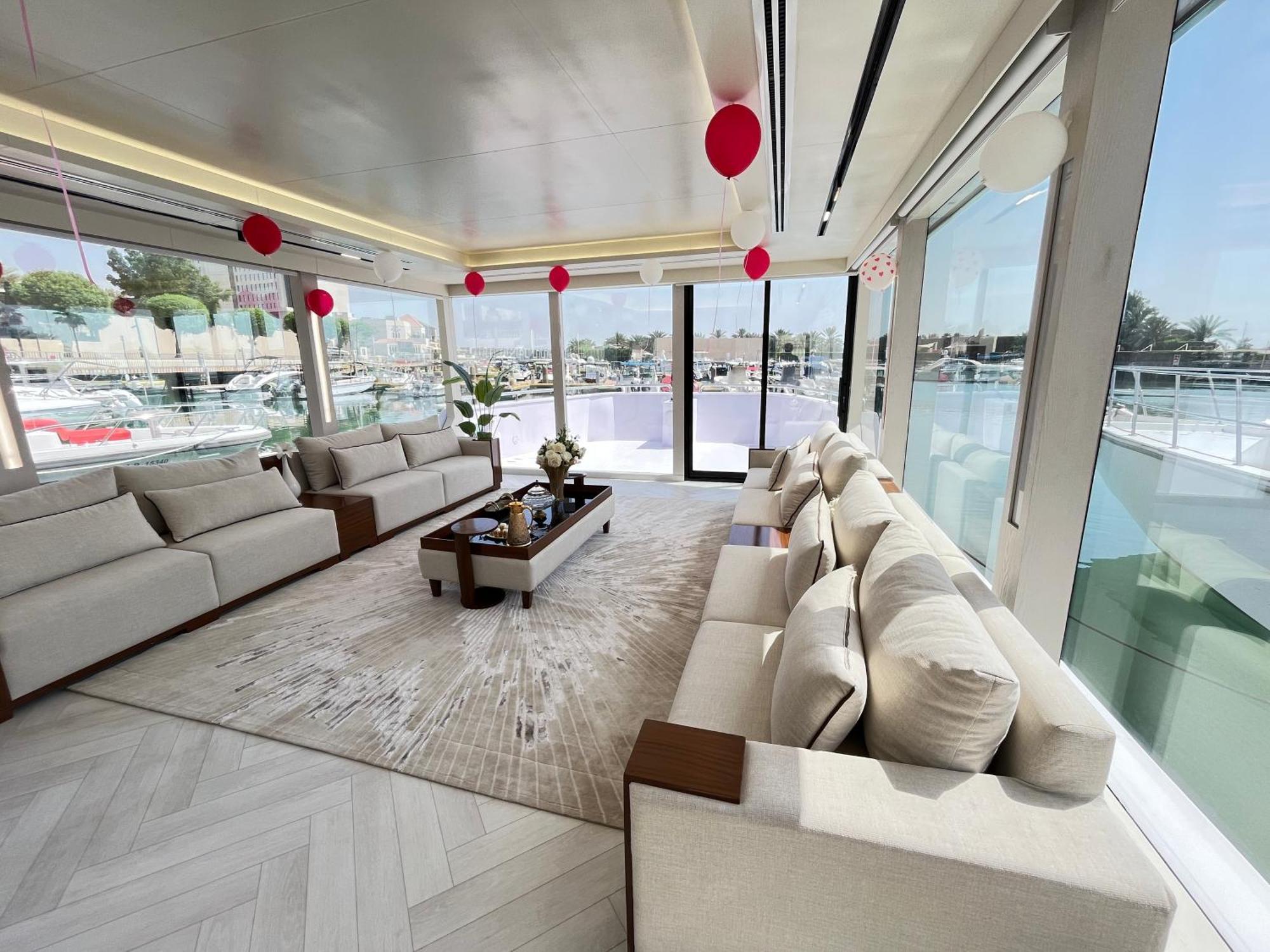 Solara Yacht *